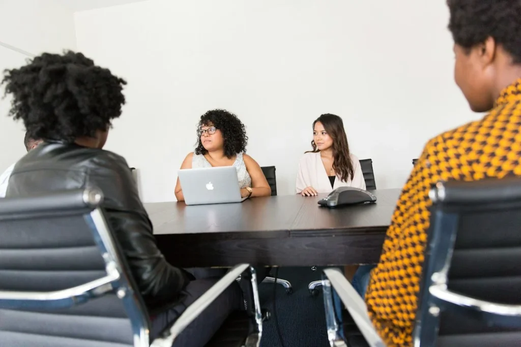 RAG vs Fine-Tuning: Ace Your AI Interview 1 How to Structure Your Answer in an Interview