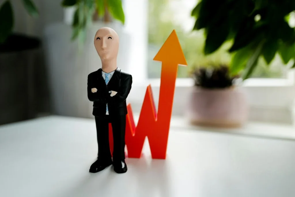 Which option aligns better with your short-term career goals?